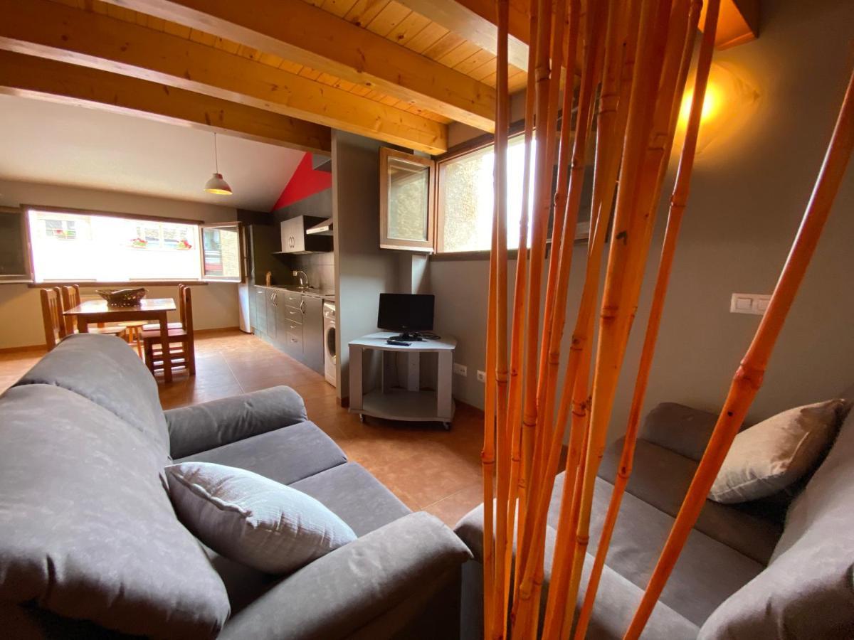 La Vall Apartaments Duplex San Lorenzo de Morunys Eksteriør bilde